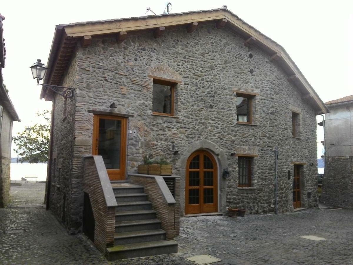 Bed and Breakfast Al Vicolo Dei Pescatori Анґуїллара-Сабація Екстер'єр фото